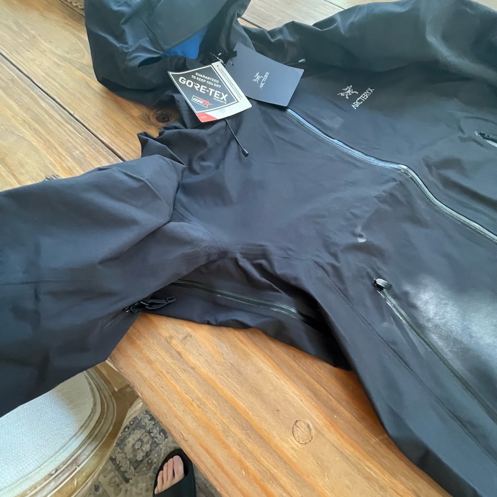 ARCTERYX GORETEX SHELL MENS XXL BLACK NEW WATERPROOF BEAUTIFUL JACKET EXTREME - Picture 6 of 7